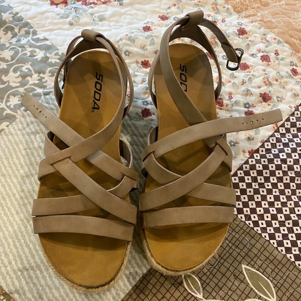 Soda Sandals